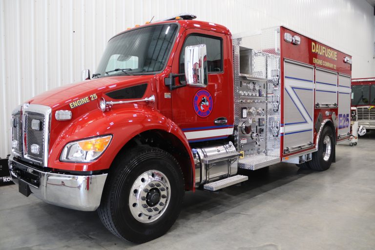 Kenworth T480 chassis Cummins L9 450HP engine 1500 Gallon water 1500GPM Hale pump module Extruded aluminum body